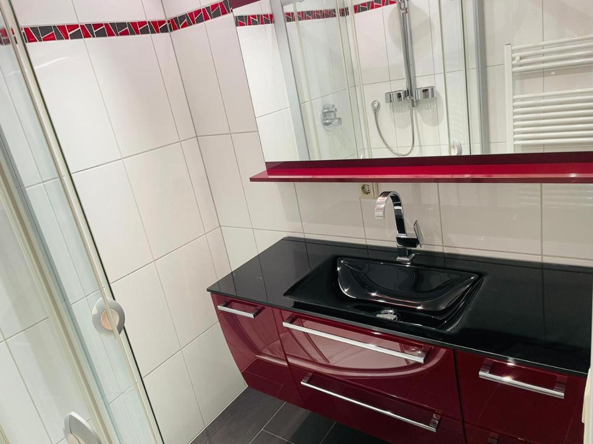Super Deluxe Apartment - Near U6, U3 In City Center Wiedeń Zewnętrze zdjęcie